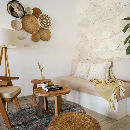 Villa Aarka - Chic Balinese Bohemian Retreat In Seminyak Extérieur photo