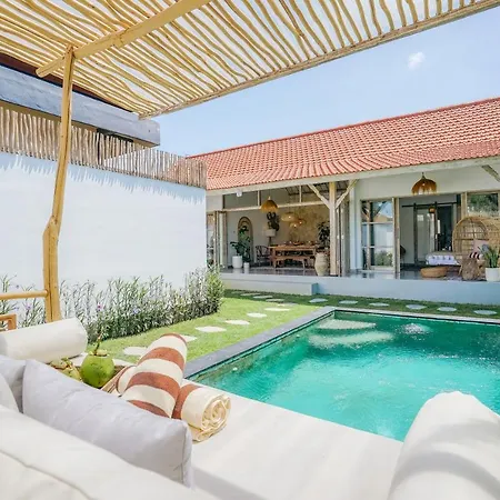 Villa Aarka - Chic Balinese Bohemian Retreat In Seminyak Extérieur photo