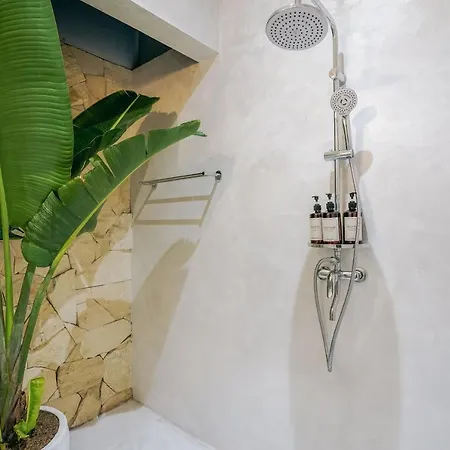 Villa Aarka - Chic Balinese Bohemian Retreat In Seminyak Extérieur photo