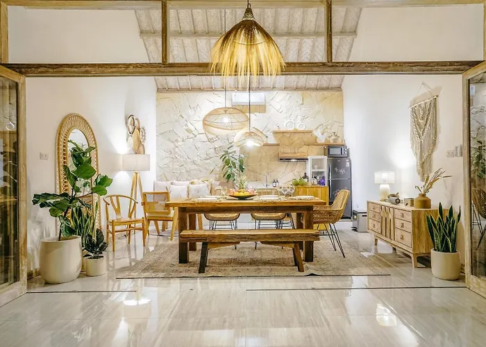 Villa Aarka - Chic Balinese Bohemian Retreat In Seminyak