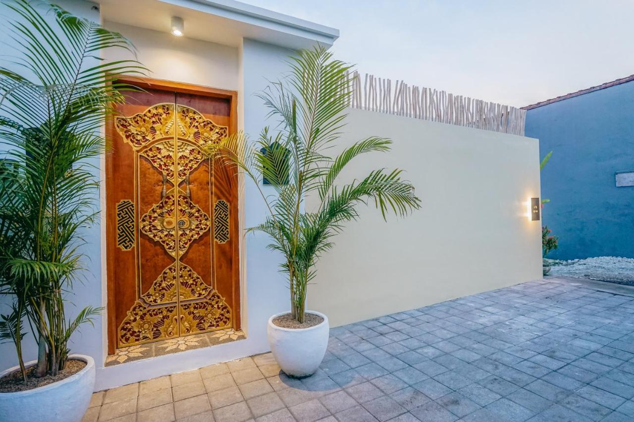 Aarka - Chic Balinese Bohemian Retreat In